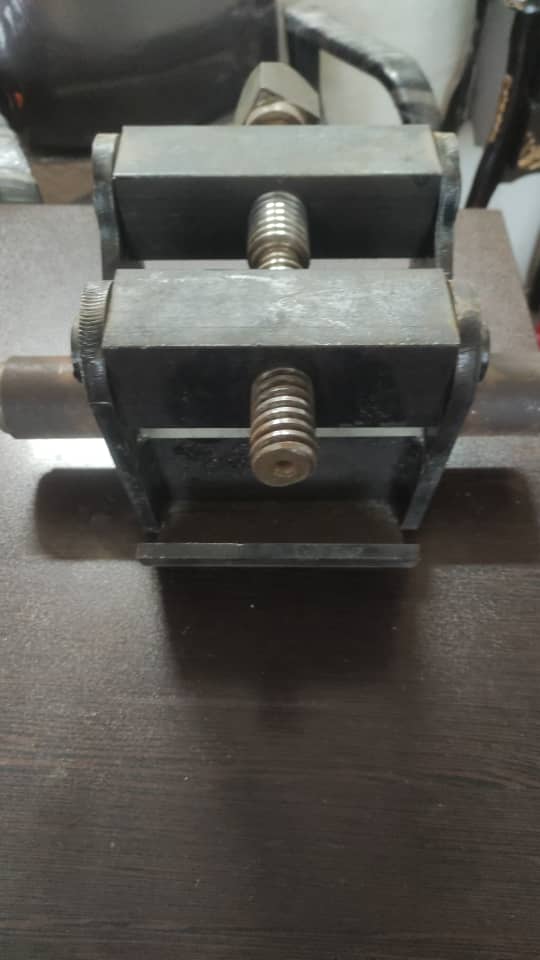 ماشین کاری CNC صنعت پیشگامان ملی غلامی در اراک